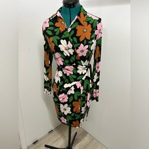 Floral wrap dress 4